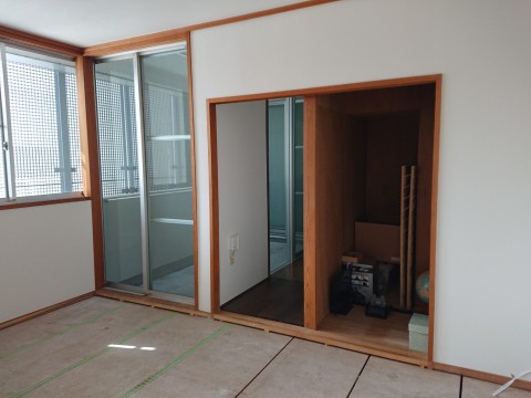 福岡市博多区奈良屋町のN様邸、襖と障子貼り替えサムネイル