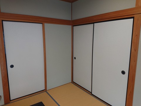 福岡市西区泉のI様邸の襖貼り替えサムネイル